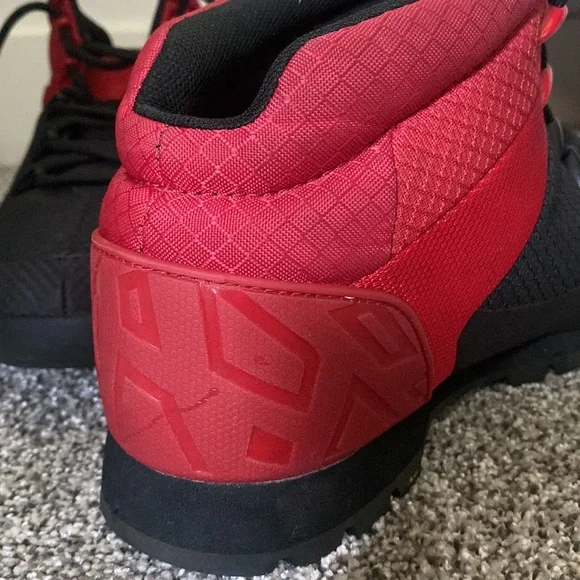 Men’s Timberland hiking boots RED BLACK - Picture 4 of 6